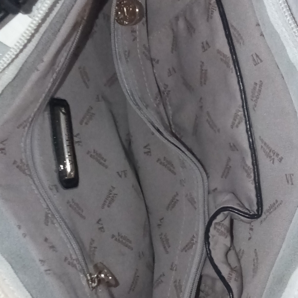 Vintage European Velina Fabbiano white with red flowers on leather - Picture 8 of 12